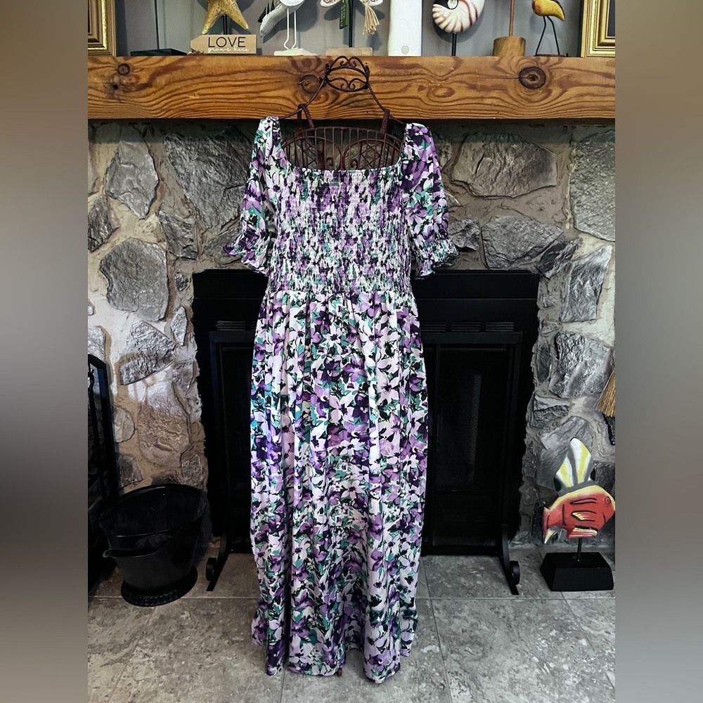 SHEIN 4XL Fits 2x Purple Floral Maxi Dress (stretches to 54”Bust x 55”length)